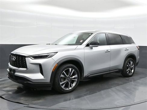 Used 2023 INFINITI QX60 Luxe image 7