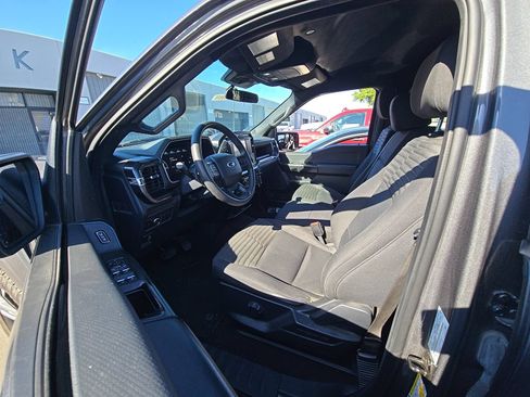 Used 2022 Ford F150 XL w/ STX Appearance Package RWD image 8