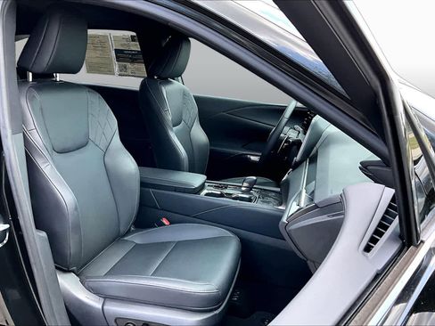 Used 2023 Lexus RX 350 Premium w/ Accessory Package (K3) FWD image 9