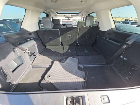 Used 2025 Ford Expedition Active AWD/4WD image 10