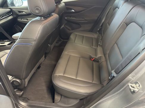 Certified 2025 Buick Envista Sport Touring FWD image 22