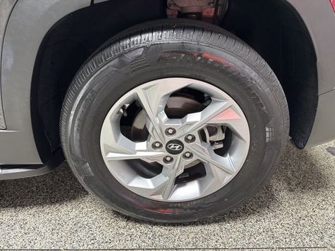 Used 2022 Hyundai Tucson SEL FWD image 16