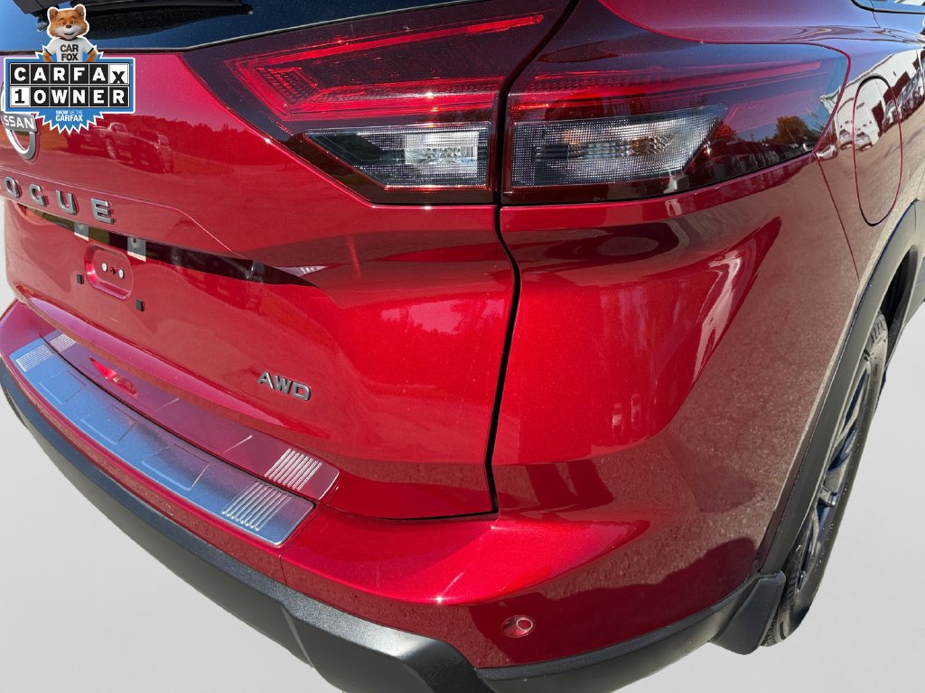 Certified 2025 Nissan Rogue SV AWD/4WD image 19