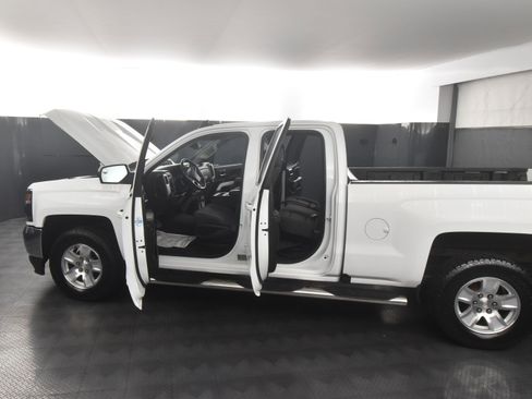 Used 2019 Chevrolet Silverado 1500 LT image 37