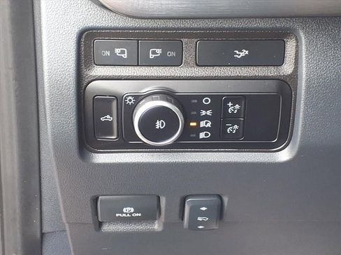 Used 2024 Ford F250 Lariat w/ Lariat Ultimate Package AWD/4WD image 5