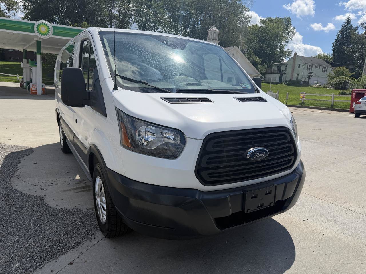 Used 2018 Ford Transit 150 130 Low Roof RWD image 30