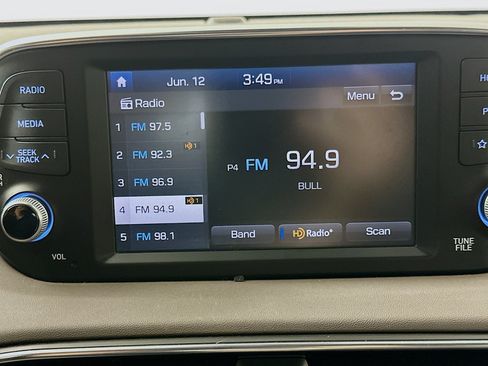 Used 2020 Hyundai Santa Fe SEL w/ Convenience Package FWD image 19