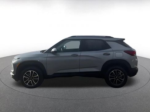 Used 2025 Chevrolet TrailBlazer LT image 7