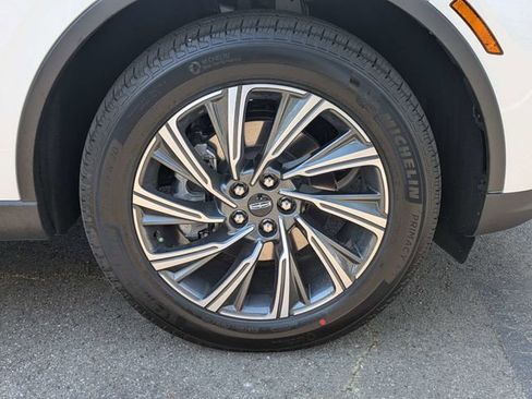 New 2026 Lincoln Aviator AWD image 11
