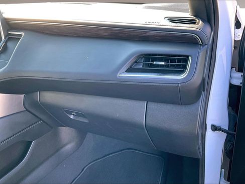 Used 2024 Chevrolet Tahoe LT image 27