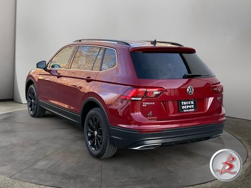 Used 2019 Volkswagen Tiguan SE image 5