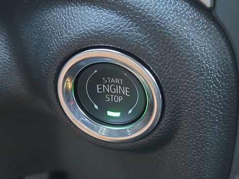 New 2026 Chevrolet Silverado 2500 Custom w/ Custom Value Package image 32