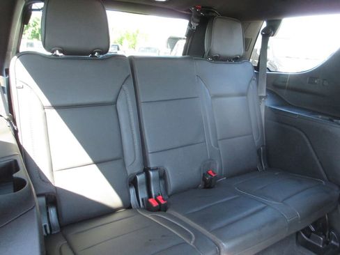 Certified 2023 GMC Yukon Denali w/ Max Trailering Package AWD/4WD image 29