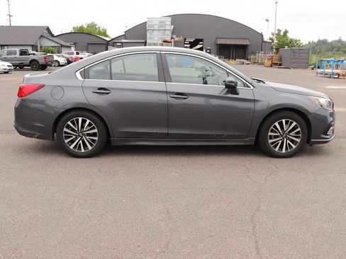 Used 2018 Subaru Legacy 2.5i Premium w/ Eyesight & BSD & Rcta & HBA AWD/4WD image 4