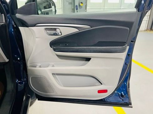 Used 2016 Honda Pilot EX-L image 36