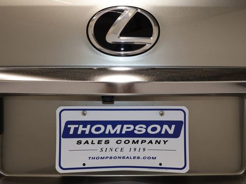 Used 2023 Lexus GX 460 Premium w/ Premium Plus Package image 35