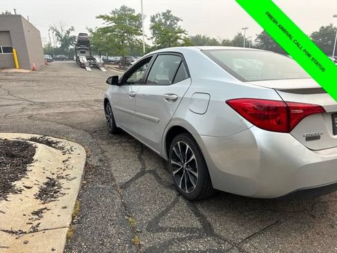 Used 2019 Toyota Corolla SE FWD image 5