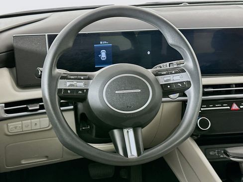 Used 2025 Hyundai Tucson SEL image 18