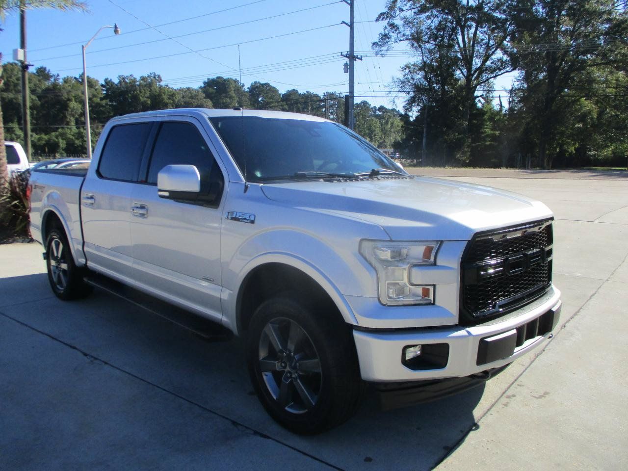 Used 2017 Ford F150 Lariat w/ Equipment Group 502A Luxury AWD/4WD image 25