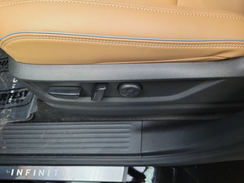 New 2026 INFINITI QX80 Luxe w/ Exterior Package image 15