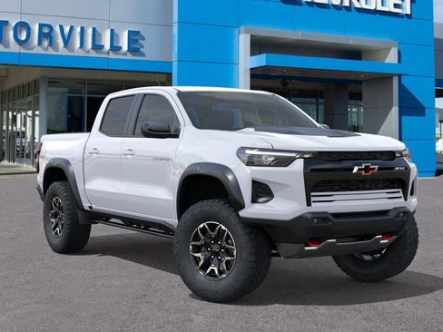 New 2026 Chevrolet Colorado ZR2 w/ Technology Package AWD/4WD image 7