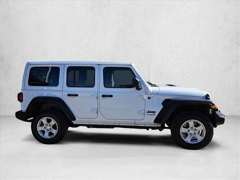 Used 2022 Jeep Wrangler Unlimited Sport w/ Sun And Sound Package image 4