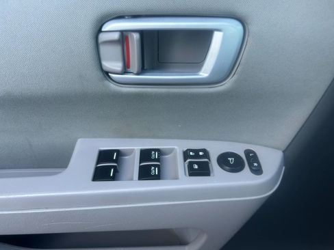 Used 2013 Honda Pilot LX image 11