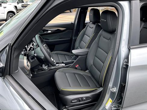 New 2026 Chevrolet TrailBlazer ACTIV w/ Convenience Package AWD/4WD image 9