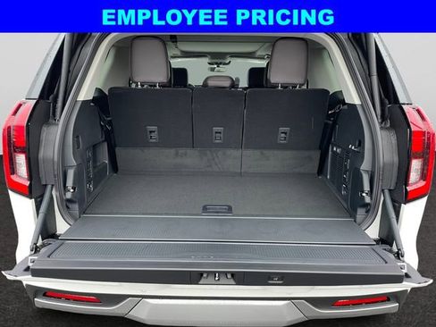 New 2025 Ford Expedition Platinum w/ Platinum Ultimate Package AWD/4WD image 5