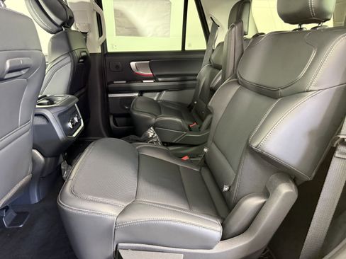 New 2026 Ford Expedition Platinum AWD/4WD image 14