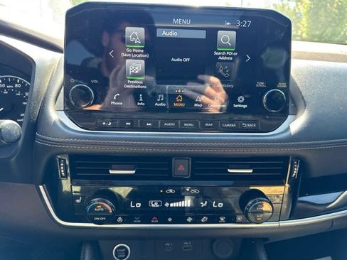 Used 2022 Nissan Rogue SL w/ SL Premium Package AWD/4WD image 17