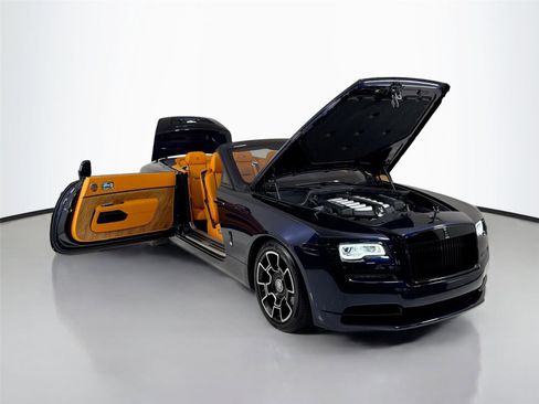Used 2021 Rolls-Royce Dawn RWD image 40