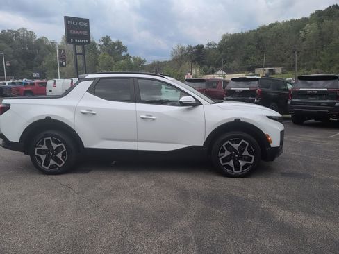 Used 2022 Hyundai Santa Cruz Limited AWD/4WD image 6