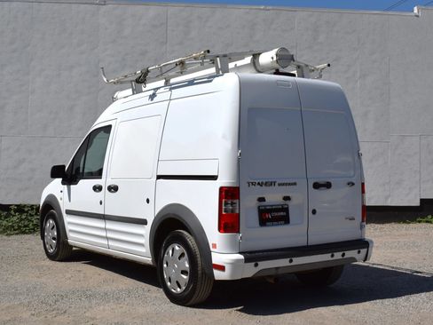 Used 2013 Ford Transit Connect XLT FWD image 2