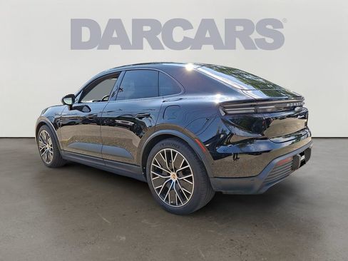 Used 2024 Porsche Macan 4 Electric AWD/4WD image 4
