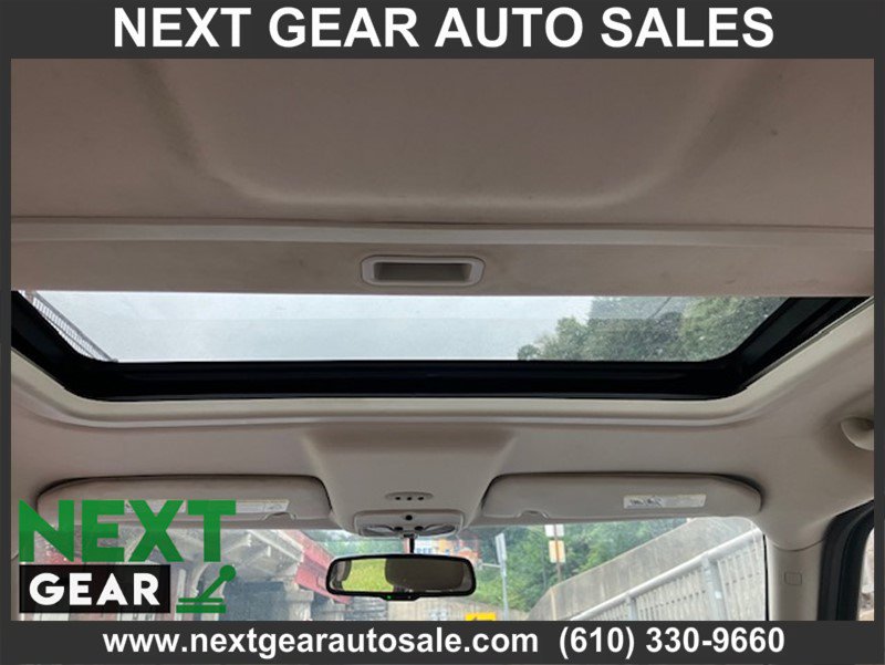 Used 2014 Jeep Patriot Limited w/ Sun/Sound Group AWD/4WD image 13