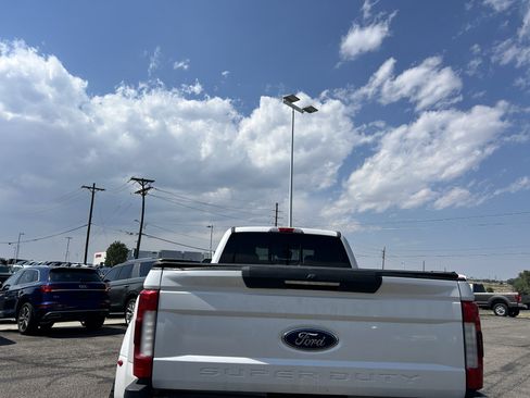 Used 2019 Ford F450 Lariat w/ Lariat Ultimate Package AWD/4WD image 5
