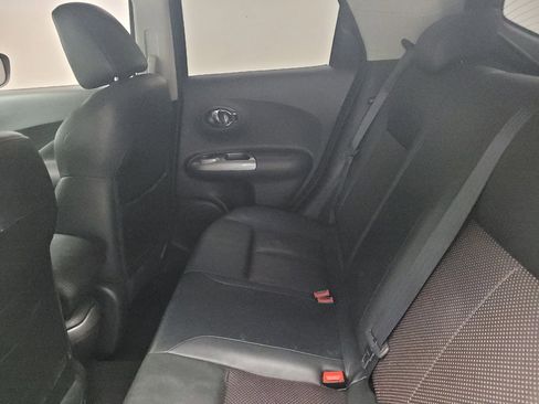 Used 2016 Nissan Juke SL image 18