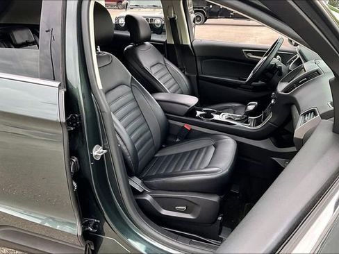 Used 2015 Ford Edge SEL w/ Equipment Group 201A FWD image 7