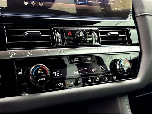 New 2026 Nissan Pathfinder SV AWD/4WD image 8
