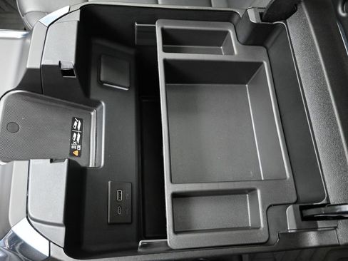 Certified 2025 Chevrolet Silverado 2500 LTZ w/ LTZ Plus Package image 18