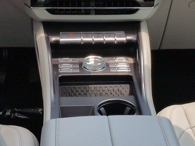 New 2026 Lincoln Nautilus Premier w/ Equipment Group 102A AWD/4WD image 19
