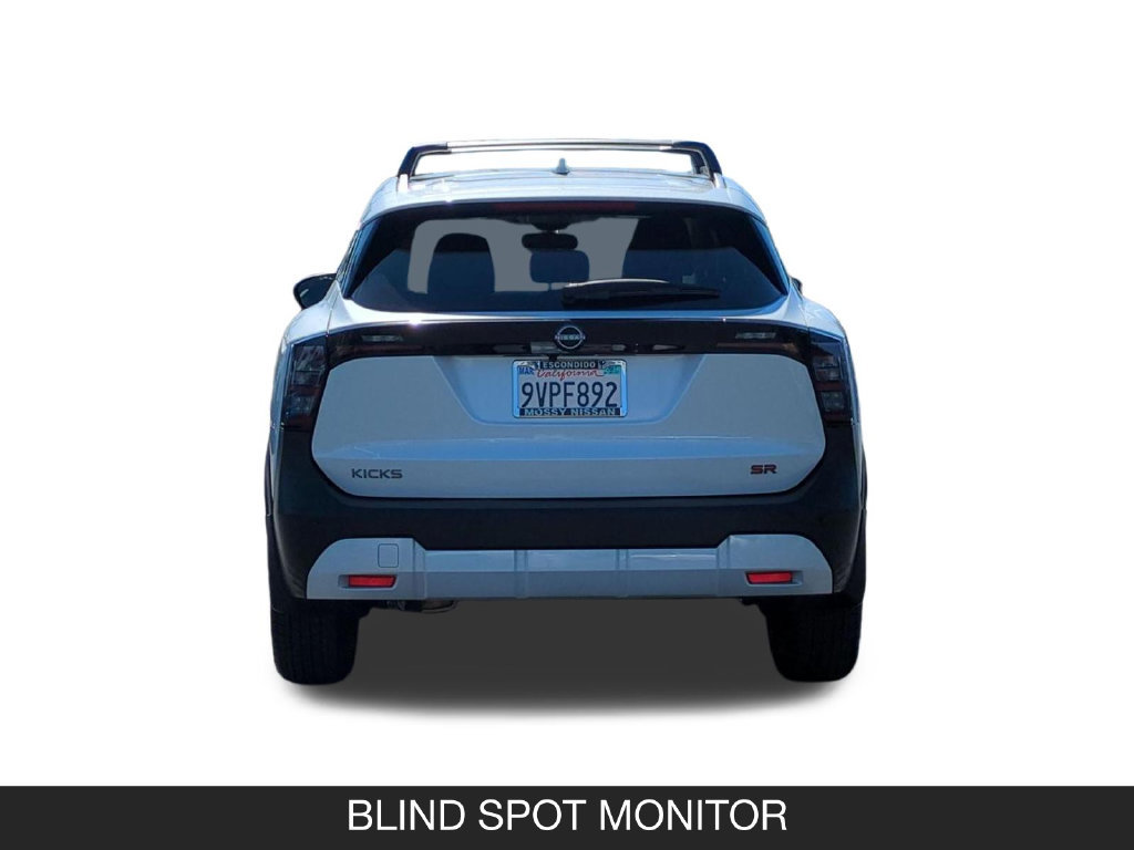 Used 2025 Nissan Kicks SR FWD image 8