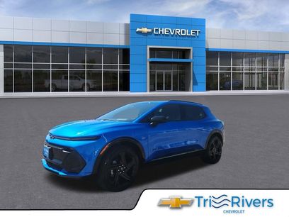 Used 2025 Chevrolet Equinox EV RS w/ Convenience Package II