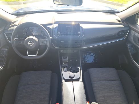 Certified 2023 Nissan Rogue SV AWD/4WD image 15