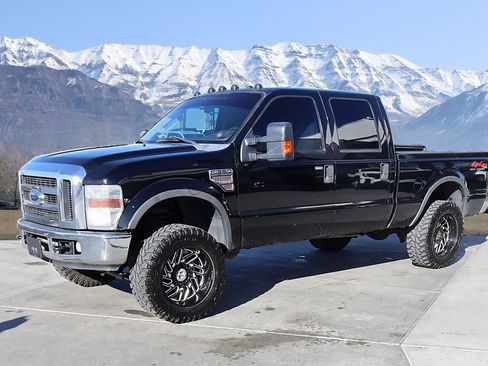 Used 2008 Ford F350 Lariat image 2