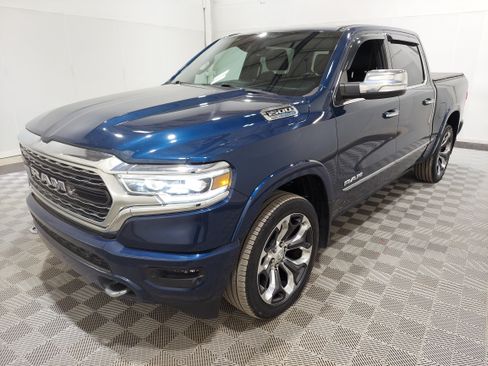 Used 2022 RAM 1500 Limited w/ Body-Colour Bumper Group AWD/4WD image 1