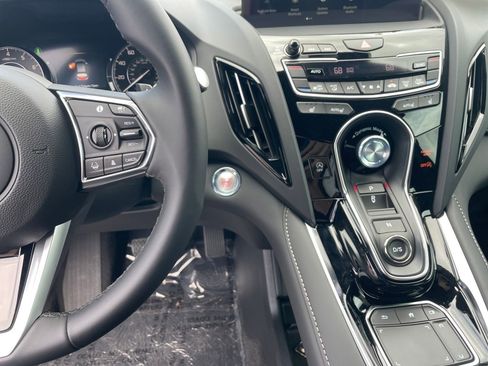 New 2025 Acura RDX SH-AWD image 14