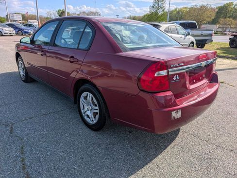 Used 2007 Chevrolet Malibu LS FWD image 3