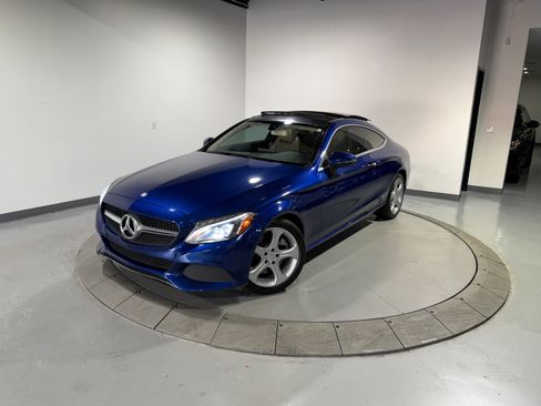 Used 2017 Mercedes-Benz C 300 Coupe image 5